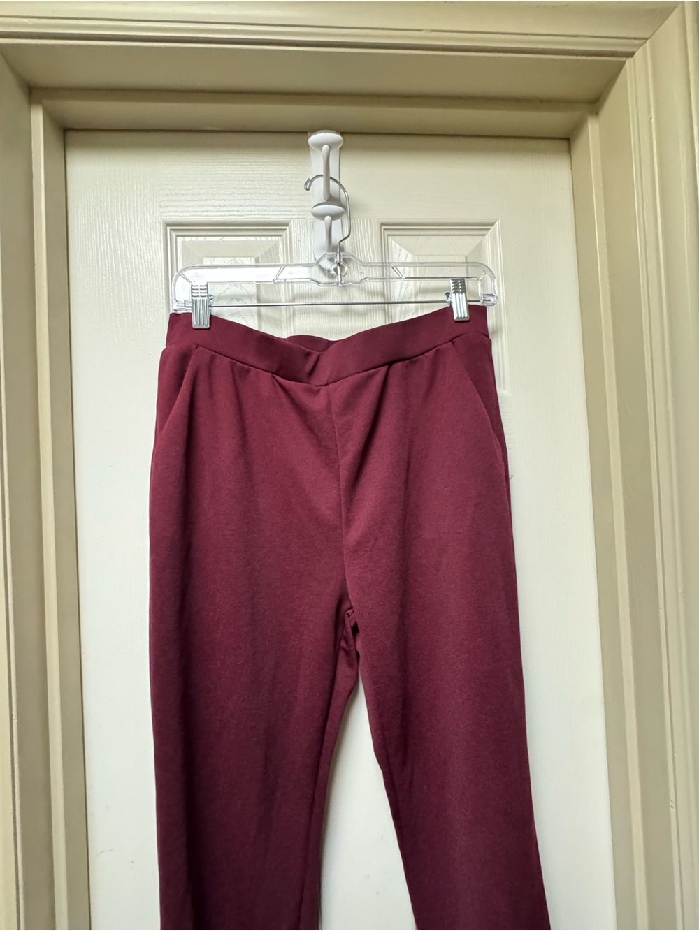 SHEIN Burgundy Ankle Crop Pants